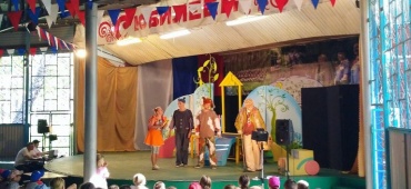 Театр "Студия" Л. Ермолаевой выезжает в детские лагеря отдыха Омска и Омской области